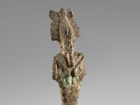 Aeg B 51  Aeg B 51, Spätzeit, Osiris, Bronze, H 9,7 cm, B 2,8 cm, T 3,0 cm : Bestandskatalog Ägypten, Museumsfoto: Claus Cordes